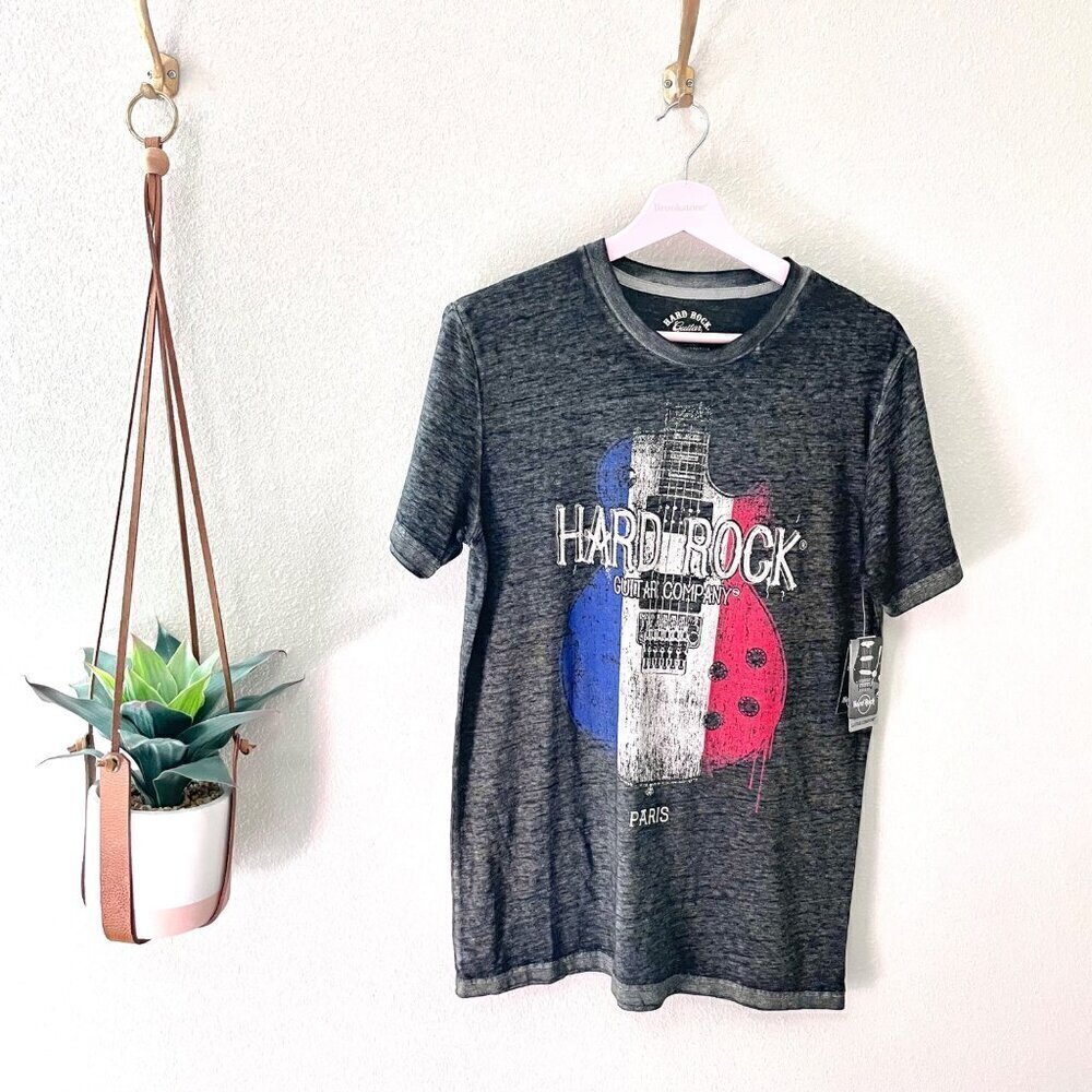 NWT Hard Rock Cafe Paris Men's Burnout Flag Guitar Graphic Short Sleeve Tee S